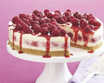 White Chocolate Raspberry Cheesecake Candle! 9" Full Size!