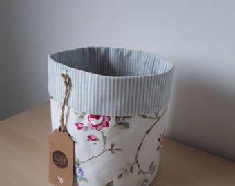 Round fabric storage box