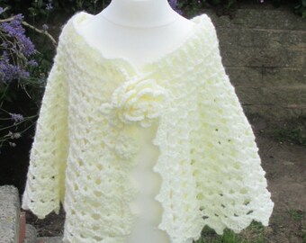 Child's cream shoulder shawl with detachable flower brooch - Reduced