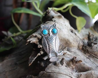 Vintage Native American Bell Trading Post sterling silver turquoise owl brooch