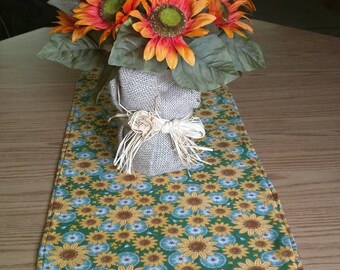 Sunflowers and Thanksgiving Turkeys Reversible Tablerunner