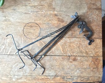 Vintage 20's metal yarn ball winder