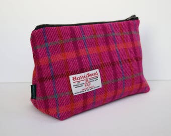 Harris Tweed big make-up bag in bright pink check with water-resistant lining
