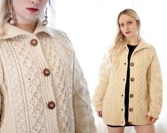Vintage 1960s 1970s Irish fisherman cable knit cardigan sweater wooden buttons Loch Garman made in ireland