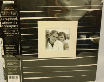 Black/White 12x12 Scrapbook Picture Center Cover