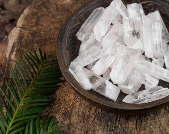 Soft Pink DANBURITE Crystal - Mini, S, M, or L - Natural Danburite, Healing Crystal, Healing Stone, Chakra Crystal, Meditation Crystal E0737