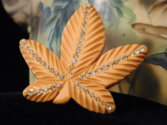 Art Deco Bakelite Clip / Maple Leaf / Rhinestone Dress Clip / Butterscotch Hand Carved Bakelite / Fur Clip