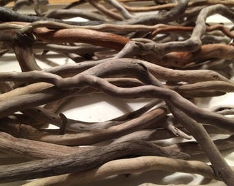 10 Curly 18-24" Macrame Quality / Driftwood Sticks / Curly Driftwood / Fiber Art / Driftwood / Driftwood Pieces