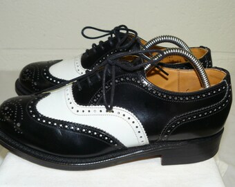 Vintage black/white spectator shoes