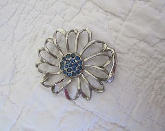 Vintage Flower Brooch with Blue Rhinestones in the Center