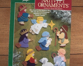 plastic canvas patterns Nativity Ornaments