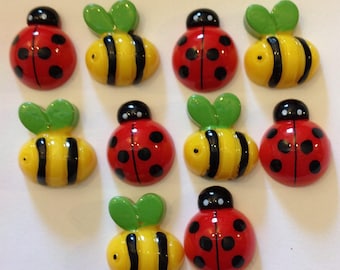 Resin Flatback Ladybird and Bees Embellishments 10pcs (5 of each)