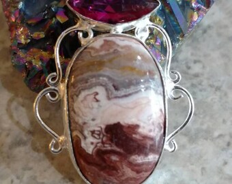 Crazy Lace Agate Pendant Necklace