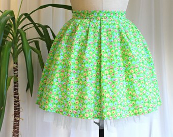 1950s Inspired Circle Skirt, Lime Green Floral Pin up Skirt, Handmade with Vintage Fabric, 27 inch waist UK size 8-10 / US 4-6 / EU 36-38