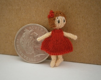 Tiny knitted doll 2.5cm / 1" tall