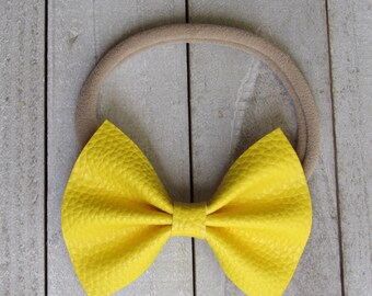Banana yellow faux leather bow