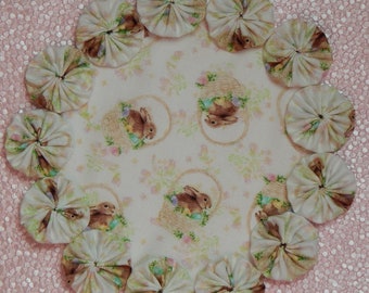 Bunnies in Baskets Yo Yo Doily
