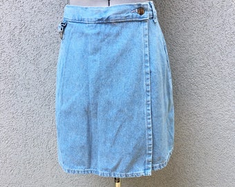 Vintage 90s Light Blue High Waisted Denim Skort, 90s Denim Skirt, Vintage Skort, 90s Women's Clothing, 90s Grunge, Size 8