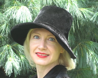 1970s black velvet high brimmed hat
