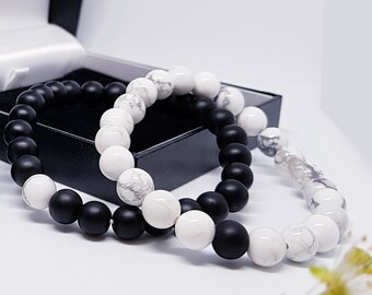 Tuogle London Distance Bracelets with Box and Card | Black Matte Agate & White Howlite | For Lovers, Friends and Family | Strong Elastic