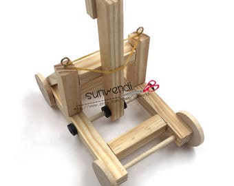 Catapult – Educational Desktop Battle Kit – Easy to Build Wooden Toy Kit for all Ages