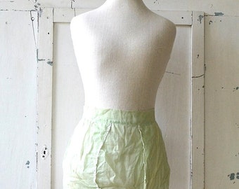 vintage sheer green apron green lace bow shabby chic apron