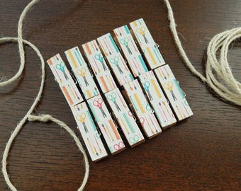 Arts & Crafts Supplies Clips w Twine for Clothesline - Chunky Little Clothespin Set of 12 - Arts Lovers, Studio Decor, Sewing Scissors