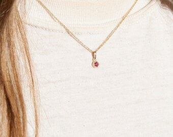 9ct Gold - Ruby necklace - tiny bezel - Gold ruby necklace - tiny necklace - gold pendant - minimal pendant - tiny pendant - I32819