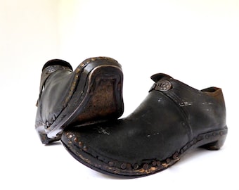 Very Old Clogs Devonshire or Lancaster: Clog Dancing, or Purring (Shin-Kick Fighting) Shoes