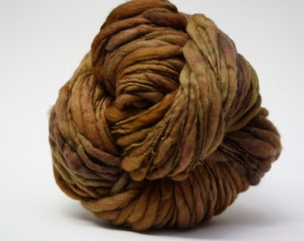 Thick and Thin Yarn Handspun Merino Wool Slub tts(tm) Hand dyed Half-Pounder Peanut Brittle 0x Super Bulky