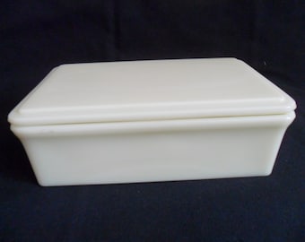 Vintage McKee glass covered dish 8 X 5 X 2 cream color