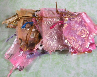 25 Assorted Color Organza Bags 5cm x 7cm (B346)