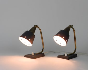 Pair of petit Mid Century Modern Lamps, 1960s