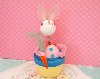 Vintage Easter Bunny Candy Container Bobble Head Bunny with Carrot Japan
