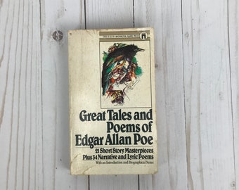 Great Tales and Poems of Edgar Allan Poe - Vintage Paperback Book - Short Stories & Poetry - Tell Tale Heart and More - Poe Anthology Book