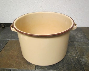 vintage TAN ENAMEL KETTLE , stock kettle, soup pot , cookware