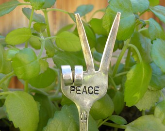 PEACE sign fingers fork - garden marker - hippie garden art - re purposed flatware - plant decorations - gardener decor funny gift - 1960s