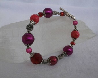 Bracelet fancy shades of pink red