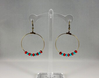 Hoop earrings with bead accent