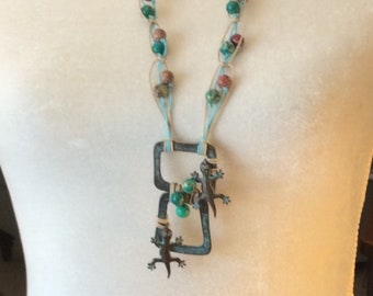 Desert Lizards Necklace/ Beaded Necklace / Gemstone Necklace / Southwestern Necklace