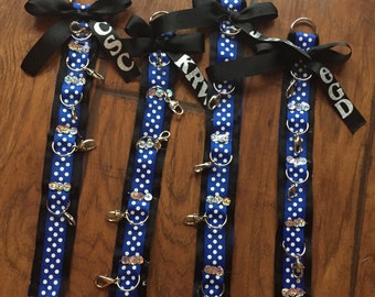 Cheer bow holder for cheer bags