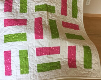 Beautiful off the rails design All hand pieced and Machine quilted by me. An heirloom quality quilt