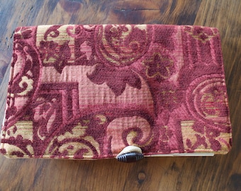 Tapestry crochet and pattern holder