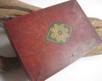 Vintage Burgundy Tin Box Container With Patterned Center