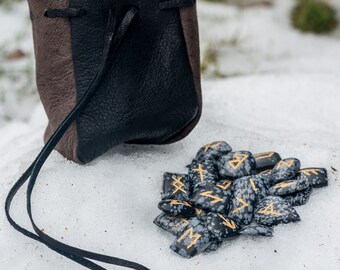 Elder Futhark Rune Set with Pouch Snowflake Obsidian Gemstone Viking Fantasy Medieval Divination Historical Runes Norse Vikings Ragnar