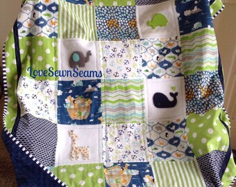 NOAH'S ARK quilt with ultra soft back/Crib Size Noah's Ark