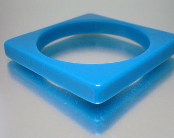 Blue Plastic Seamless Square Bracelet Vintage Jewelry