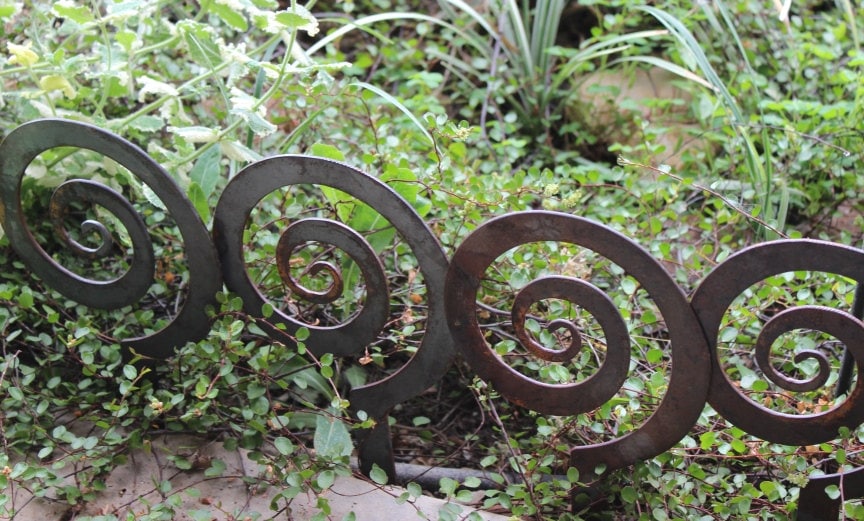 5.5 Alternate Spiral Garden Stake Steel Garden decor 5.5 Alternate Spiral Garden Stake Steel Garden decor