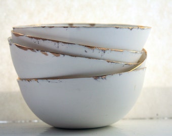 English fine bone china bowl with real gold