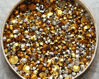 100 Aurum Gold & Silver Swarovski chaton Mix - 1st qual machine cut huge assortment of loose rhinestones for Crystal Clay TINY and small